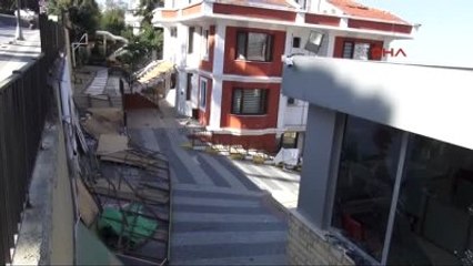 Ohal Kararnamesiyle İstanbul'da Kapatılan Bazı Özel Okullardan Görüntüler