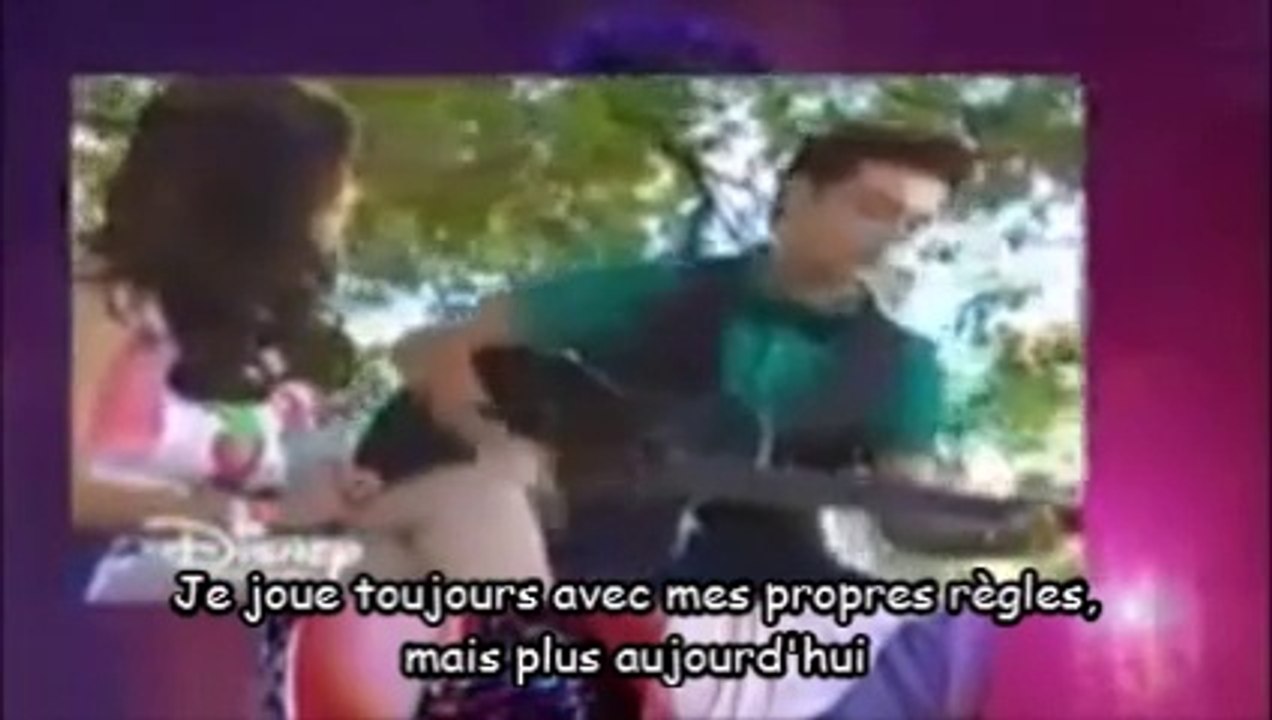 soy luna - matteo chante siento a luna dans un parc