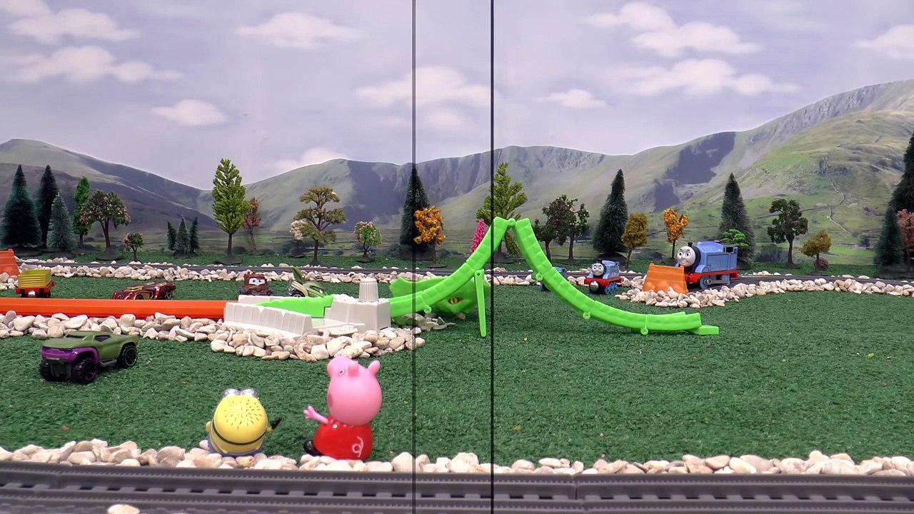 Wheels Shark race Minions and Thomas and Friends (11)