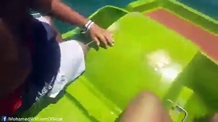 مصري ينجو من هجوم قرش بأعجوبة في العصافرة فى الاسكندرية .؟؟