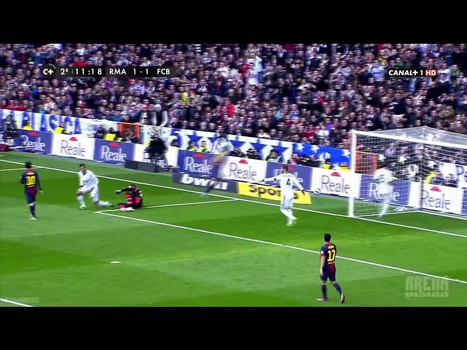 Real Madrid vs Barcelona 2-1 02-03-2013 LigaBBVA goals & highlights HD