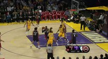 01 19 2009   Cavaliers vs  Lakers   Kobe Dislocates Finger