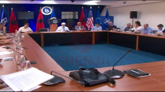 Del nga burgu miku i Ali Ahmetit, vrasësi i Komandant Shqiponjës