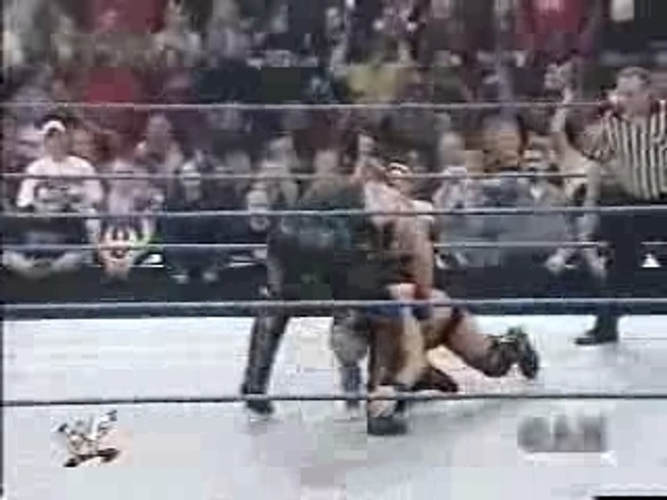 The Undertaker vs. Stone Cold  - Smackdown! 01 (WWE Title)