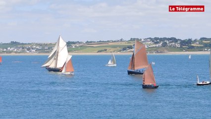 Temps Fête. Superbes régates à Douarnenez