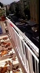 Polisler Motosiklet ile Tankı kovaladı!