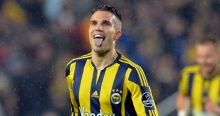 PSG, Zlatan İbrahimoviç'in Boşluğunu Robin van Persie ile Dolduracak