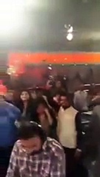 What did Waqar Zaka do with Qandeel Baloch infront of public - by cloudy