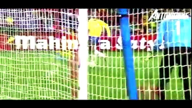 The 10 Most IMPOSSIBLE Goals in Football History