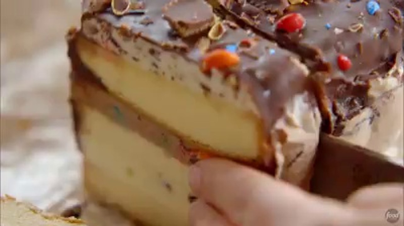 How to make Ice cream Cake at home - Easy and simple recipe