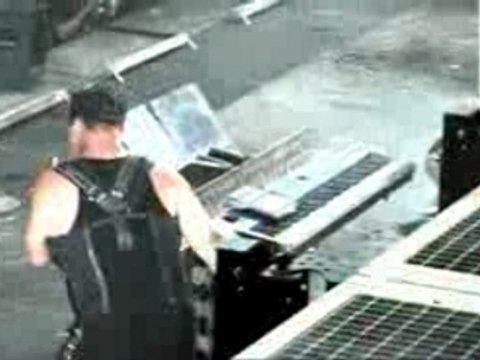 Rammstein - Feur frei (Völkerball)