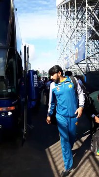 Pakistan cricket team arriving at Old Trafford + Younis Khan and Misbah-ul-Haq in the nets