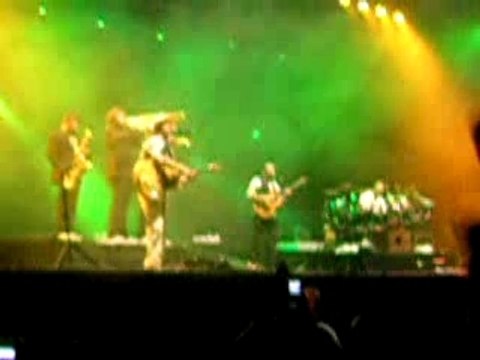 Tryo arenes nimes 2007 031