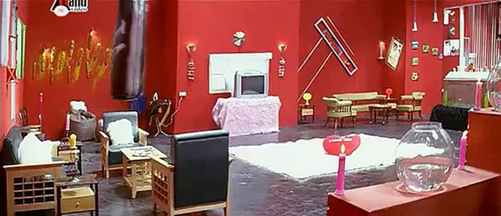 Sanjana Hottest kiss scene -Trendviralvideos