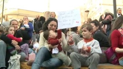 Arjantin'de Toplu Emzirme Eylemi