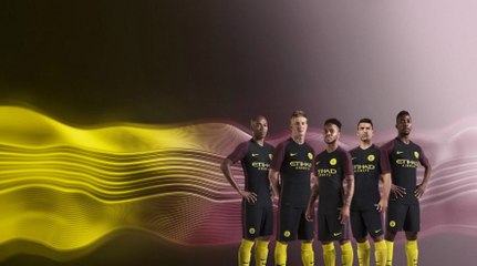 Le maillot extérieur de Manchester City 2016 / 2017 !