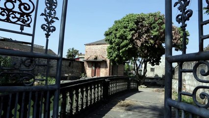 Hitting Home Trăng chưa cho lúa chín vàng