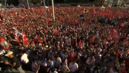 Taksim'deki Cumhuriyet ve Demokrasi Mitingi