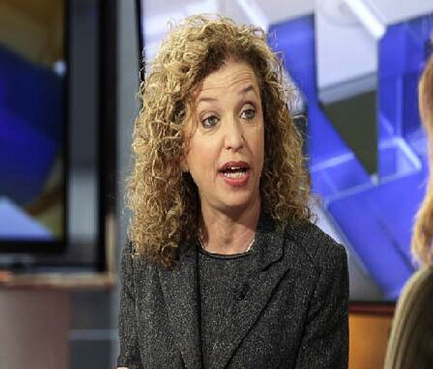 Pressure Mounts On Wasserman Schultz To Resign