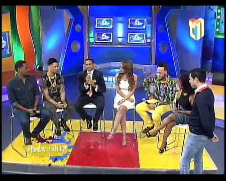 Hombre Y Mujer Mas Roberto - Con El Super Nuevo, Mariachi Buda, Cheddy Garcia, El Querido