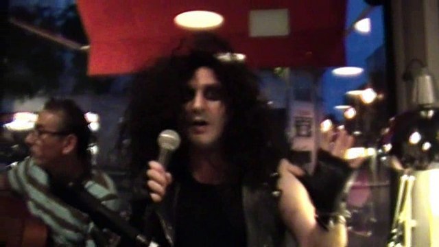 DARK ANGEL KNIGHT au Clin's Factory, Eighteen Alice Cooper L'Opportuniste Jacques Dutronc Morgan de toi Renaud