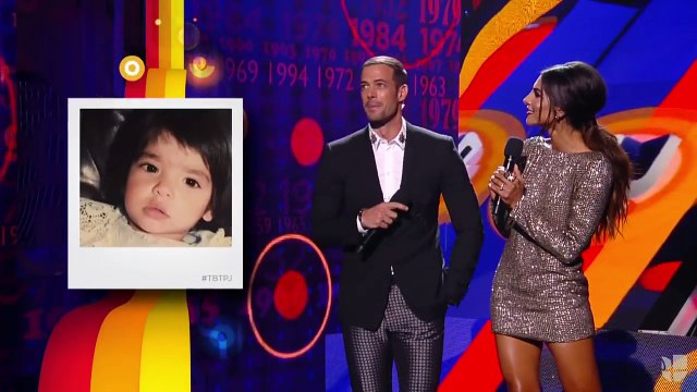 Ale Espinoza muestra foto de William Levy @willylevy29 en #PremiosJuventud2016