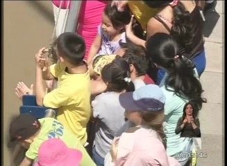 El río Guayas se llenó de música y color con el desfile náutico en Guayaquil