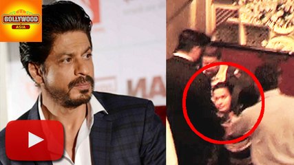 SRK's INSENSITIVE Behaviour Towards Fan | Bollywood Asia