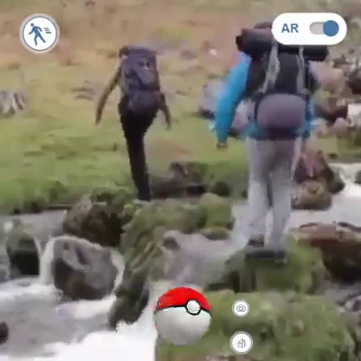 Tout ces FAILS à cause de Pokemon Go! Ahaha