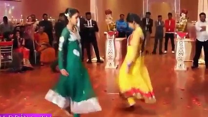 Top Mehndi Dance Vedio In Pakistan Wedding New 24 March 2016