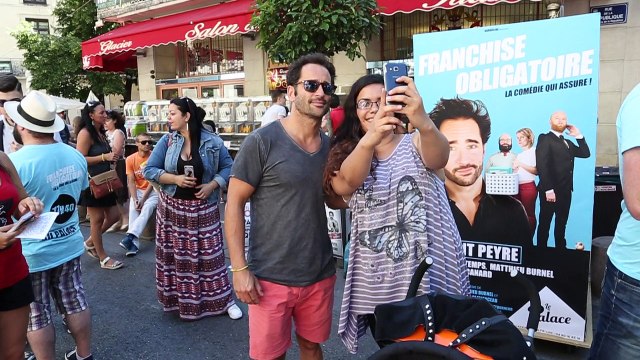 Florent Peyre joue le jeu au Festival Off