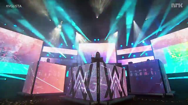 Alan Walker feat. Iselin Solheim - Faded - Live