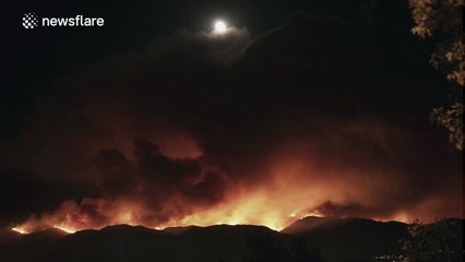 Time-lapse of large wildfire in Los Angeles County