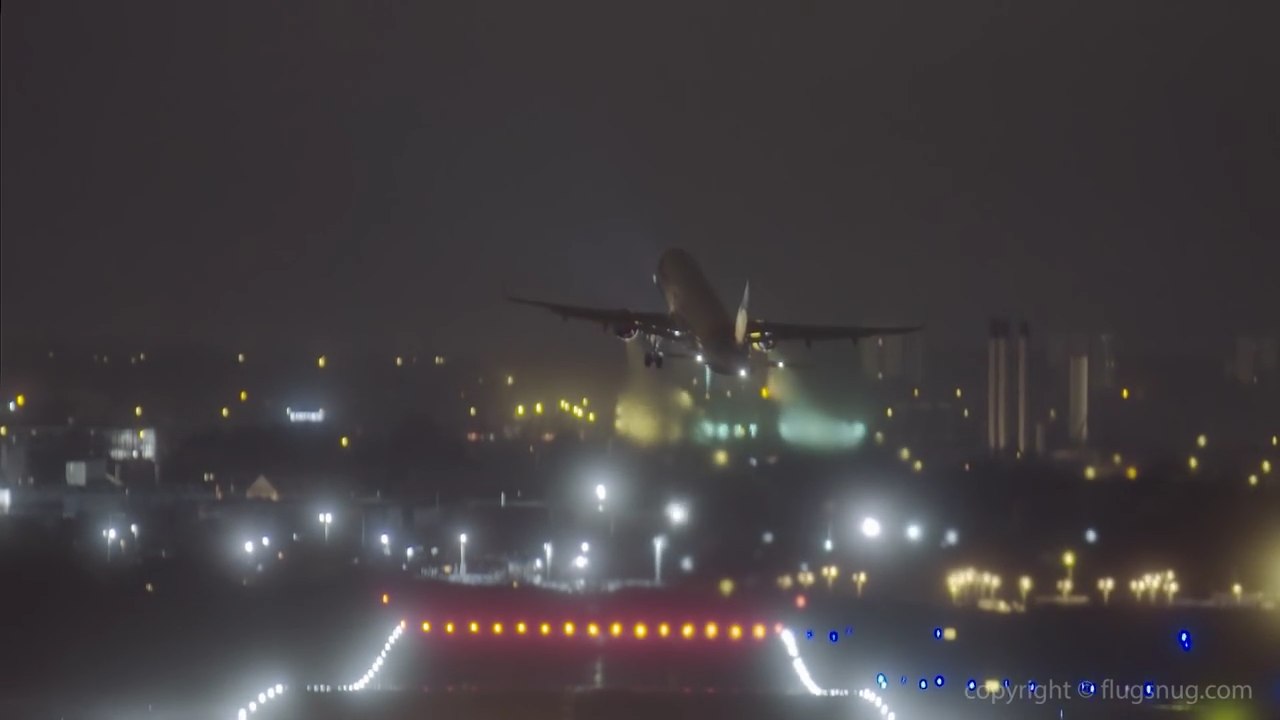 Compilation des décollages d'avions les plus terrifiants !