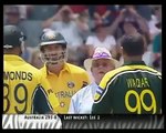 Waqar Younis Throws Beamer at Symonds - Sledges Fight for Australia v Pakistan 2003