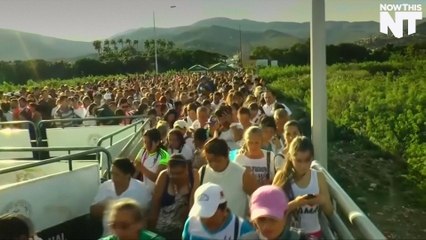 Venezuelans Flood Colombia’s Border in Desperate Need Of Everyday Items