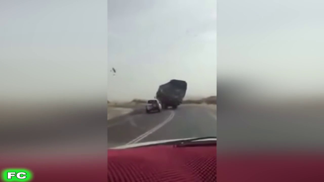 Best FAILS & Funny Videos Compilation 2016