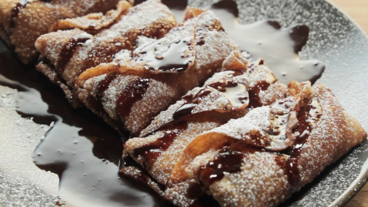 Dessert Egg Rolls - Deliciously Addictive