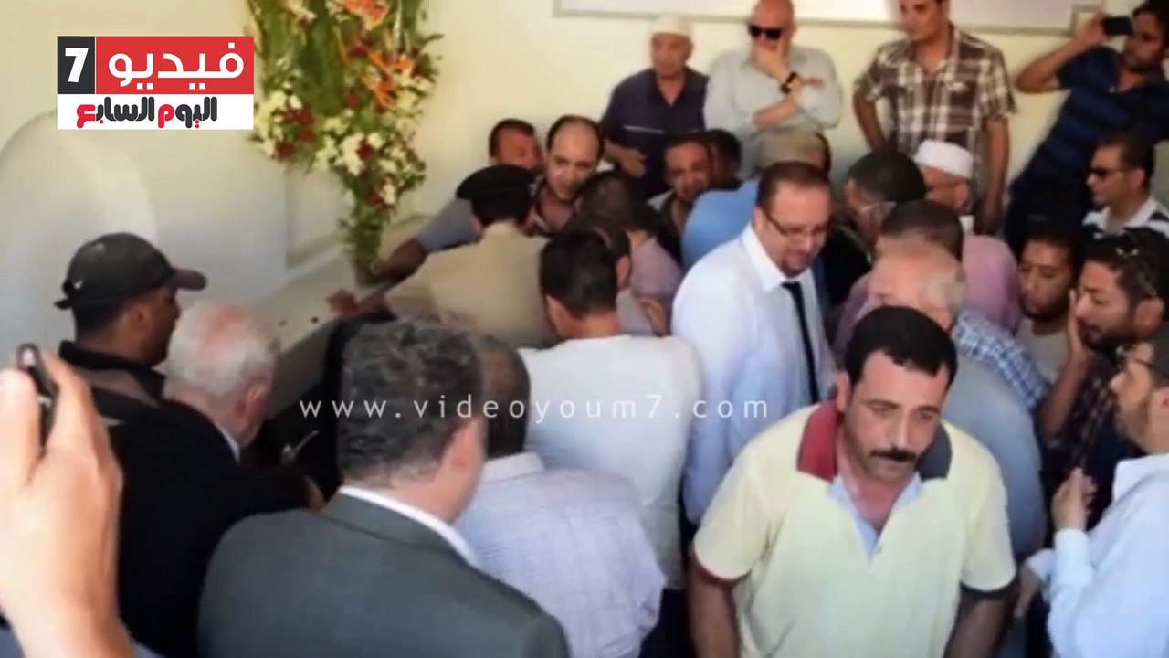 جنازة البطل