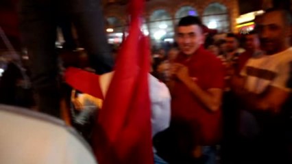 Vatandaşlar Fetö Elebaşı Gülen'i Temsili Olarak İdam Etti