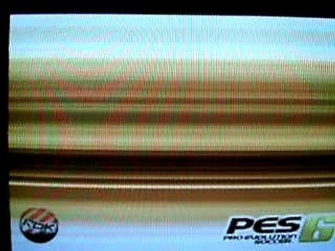 Frappe lointaine en barre rentrante de maradona