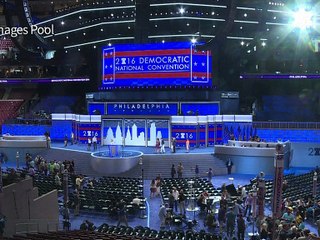 Convention démocrate: Bernie Sanders "fier" de soutenir Hillary Clinton