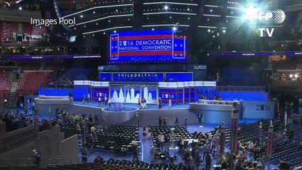 Début de la convention démocrate qui doit investir Clinton