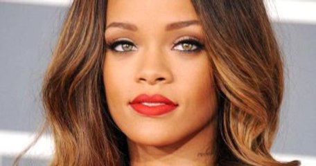 Rihanna Hayranını Kırmadı, Türkçe Konuştu