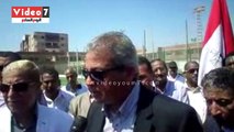 وزير الشباب من الإسماعيلية:تأخر تنفيذ حمامات السباحة ضيع الصيف على المواطنين