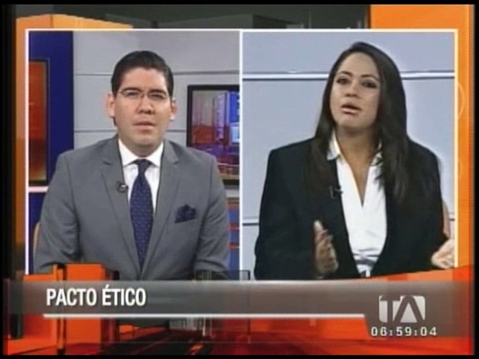 Entrevista a Paola Pabón sobre consulta popular...