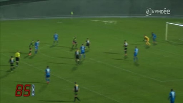 Football (CFA2) : Le Poiré-sur-Vie vs La Roche-sur-Yon (2-1)