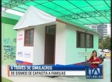 A través de simulacros de sismos se capacita a familias