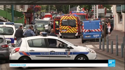 EN IMAGES - Retour sur la tuerie de l'église de Saint-Étienne-du-Rouvray par des "soldats" de l'EI