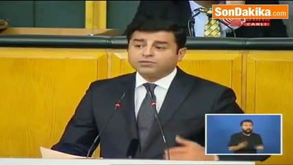 Demirtaş’tan Hükümet ve PKK’ya Çağrı Yeni Durum Değerlendirilmeli